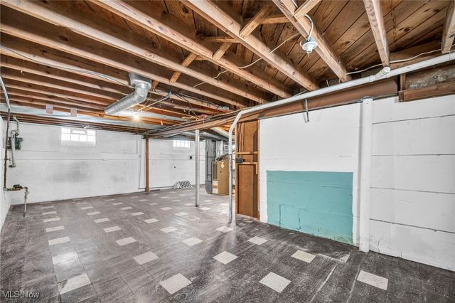 5100 Erwin Street, Maple Heights, OH 44137