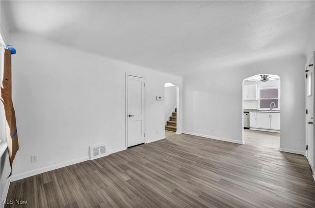 5100 Erwin Street, Maple Heights, OH 44137