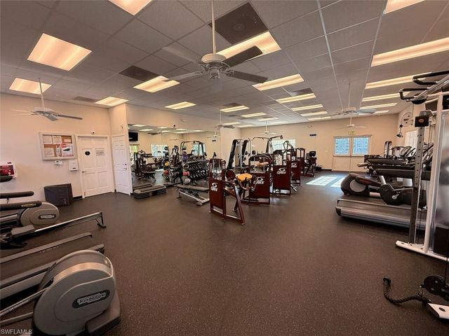 2239 Grove DR, Naples, FL 34120