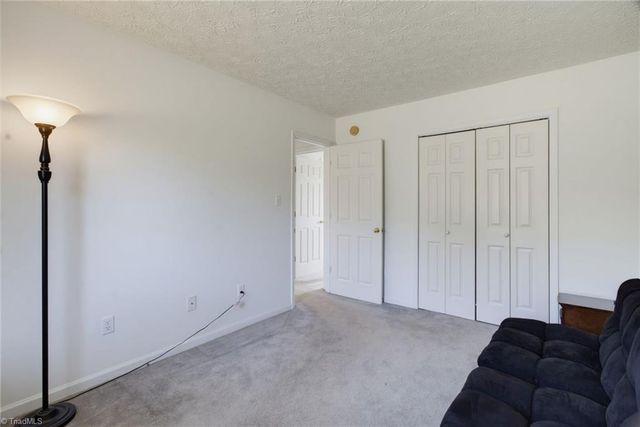 1055 Josephs Lane, Pinnacle, NC 27043