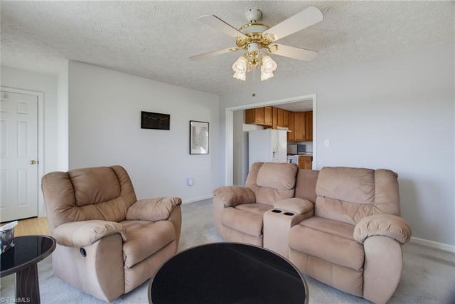 1055 Josephs Lane, Pinnacle, NC 27043