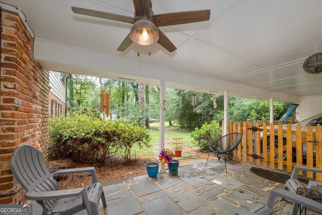 2267 Oxbow Circle, Smoke Rise, GA 30087