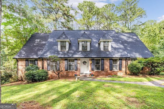 2267 Oxbow Circle, Smoke Rise, GA 30087