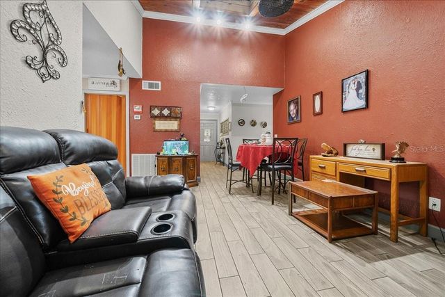 8307 ESPERANZA STREET, Orlando, FL 32817