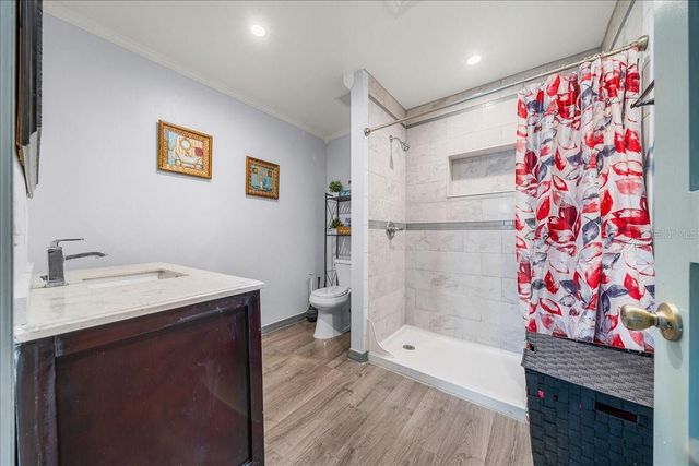 8307 ESPERANZA STREET, Orlando, FL 32817