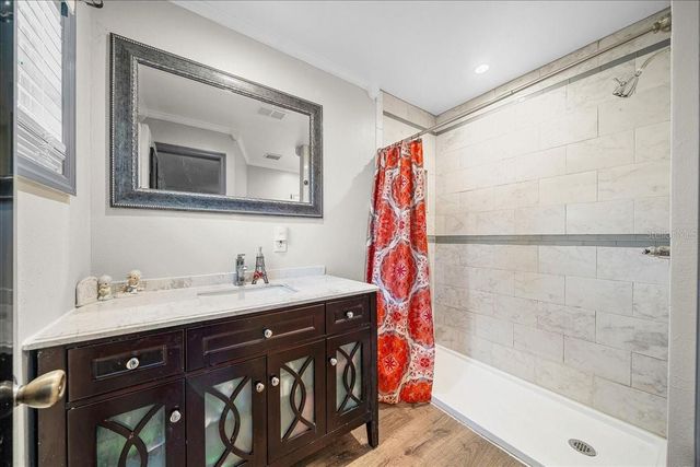 8307 ESPERANZA STREET, Orlando, FL 32817