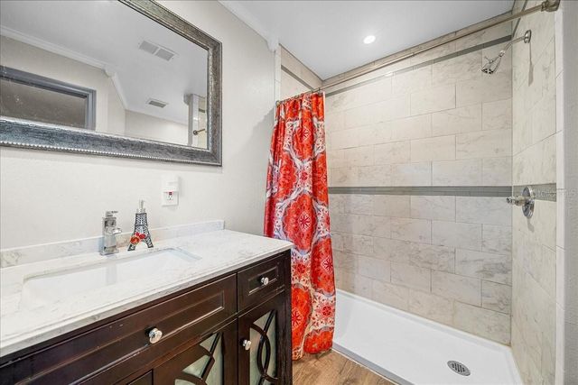 8307 ESPERANZA STREET, Orlando, FL 32817