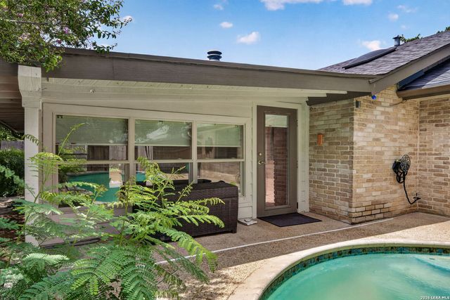 13046 N Hunters, San Antonio, TX 78230