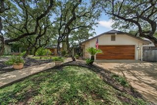 13046 N Hunters, San Antonio, TX 78230