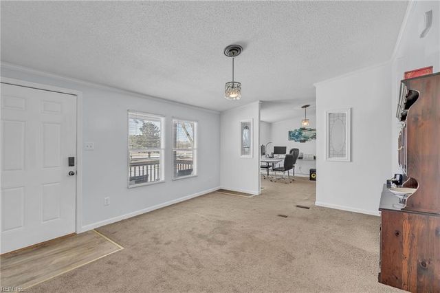 1691 Freeman Mill RD, Suffolk, VA 23438