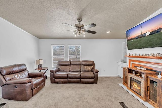 1691 Freeman Mill RD, Suffolk, VA 23438