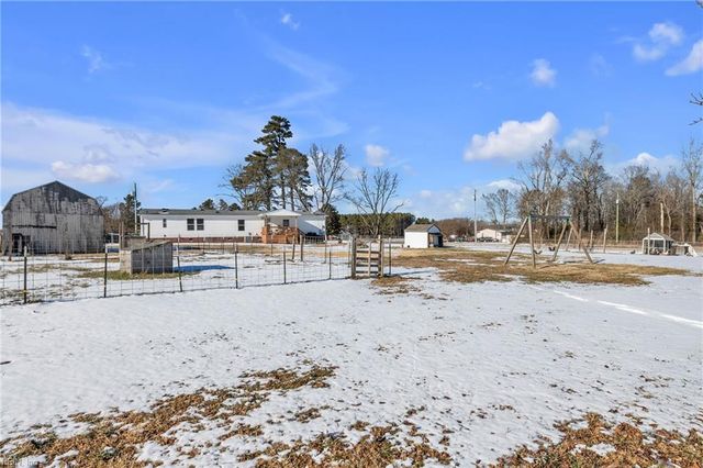 1691 Freeman Mill RD, Suffolk, VA 23438