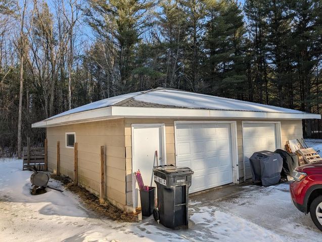 W5189 BIRCH CREEK ROAD NO 6, Menomonie, MI 49858