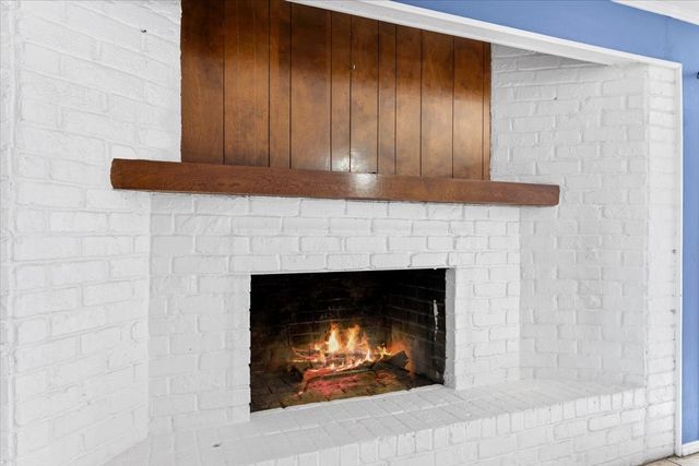 910 Bradfield Drive, Garland, TX 75042