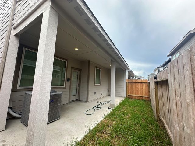 3110 Valley Peak Drive, Houston, TX 77063