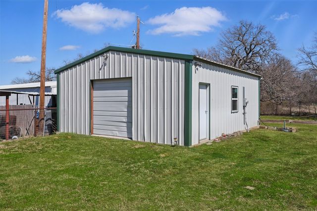 7761 Berry Road, Burleson, TX 76028