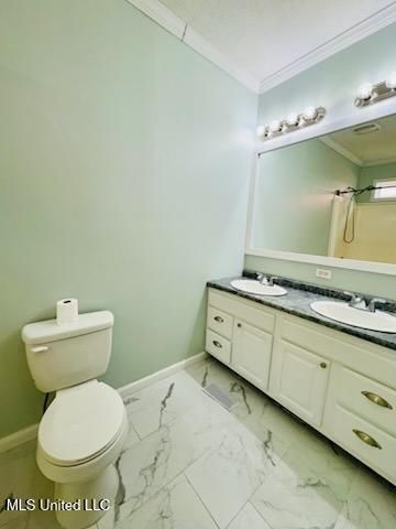 2505 Esplanade Street, B, Ocean Springs, MS 39564