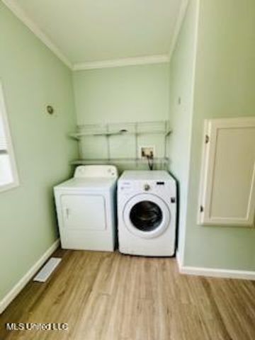 2505 Esplanade Street, B, Ocean Springs, MS 39564