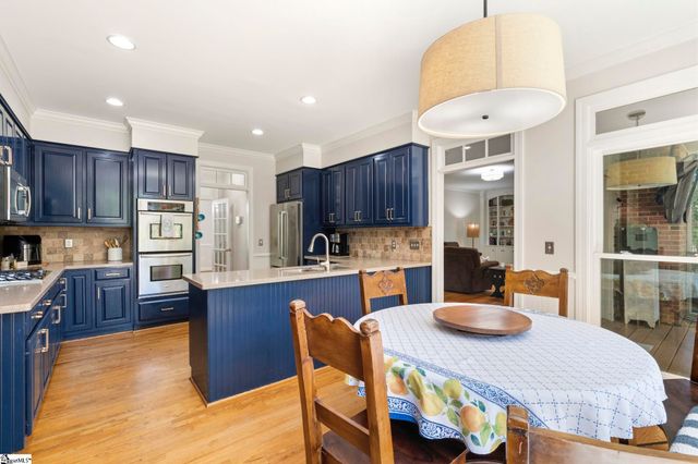 212 River Walk Drive, Simpsonville, SC 29681