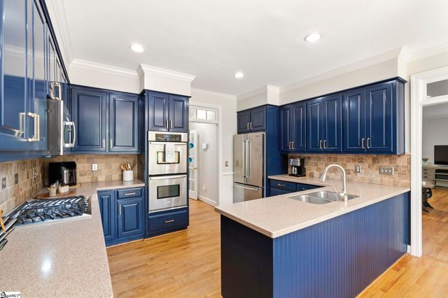 212 River Walk Drive, Simpsonville, SC 29681