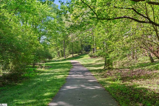 212 River Walk Drive, Simpsonville, SC 29681