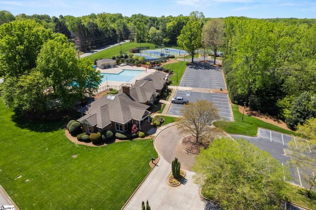 212 River Walk Drive, Simpsonville, SC 29681