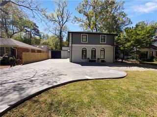 215 Camden Road NE, Atlanta, GA 30309
