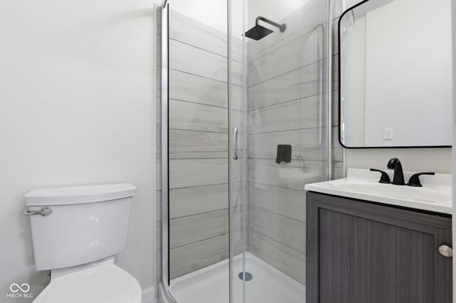 641 E 33rd Street, Indianapolis, IN 46205