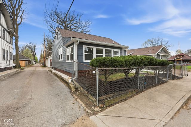 641 E 33rd Street, Indianapolis, IN 46205