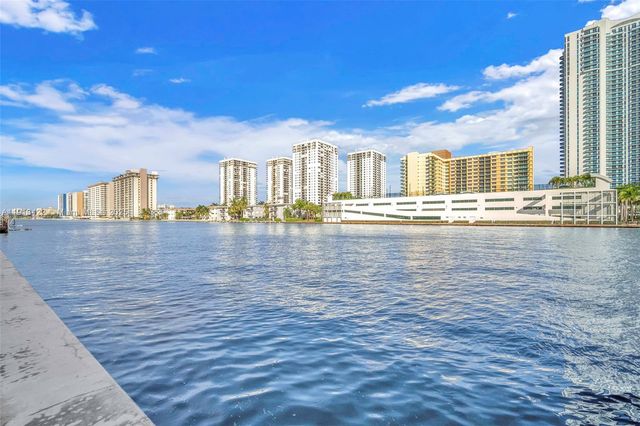 1000 Parkview Dr 229, Hallandale Beach, FL 33009