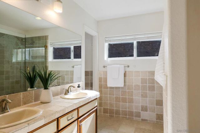 1227 La Mesa Ave, Spring Valley, CA 91977