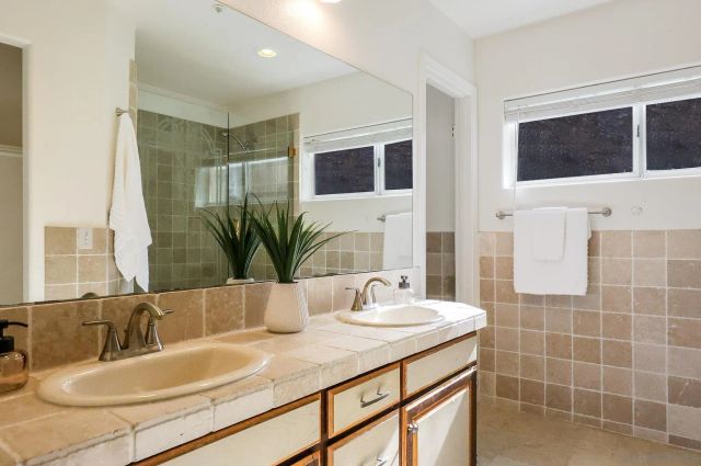 1227 La Mesa Ave, Spring Valley, CA 91977