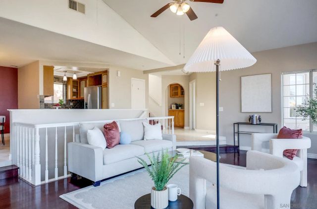1227 La Mesa Ave, Spring Valley, CA 91977