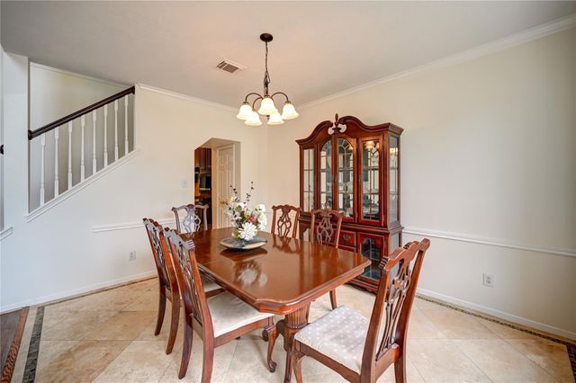 11906 Dinosaur Valley Drive, Sugar Land, TX 77498