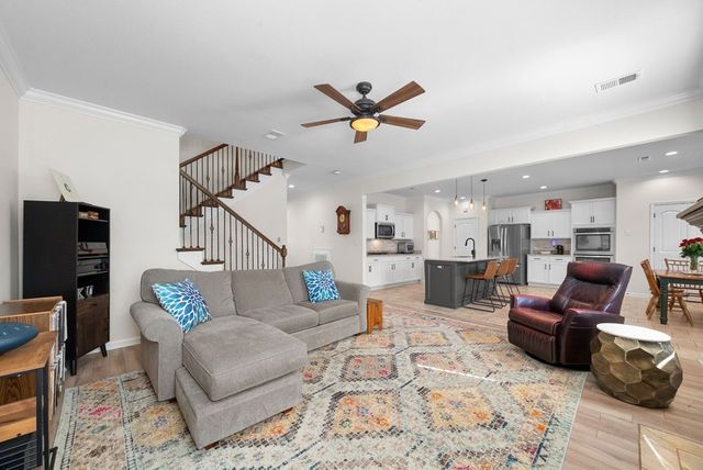 1337 Winterset Dr, Clarksville, TN 37040