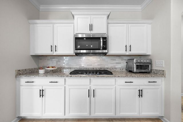 1337 Winterset Dr, Clarksville, TN 37040