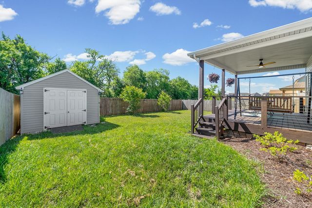 1337 Winterset Dr, Clarksville, TN 37040
