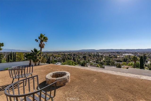 22114 Londelius Street, West Hills, CA 91304