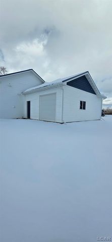 2503 Dardy Court, Brooklyn, MI 49230