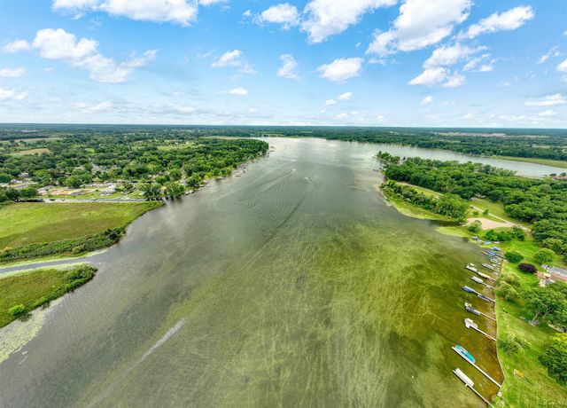 2503 Dardy Court, Brooklyn, MI 49230