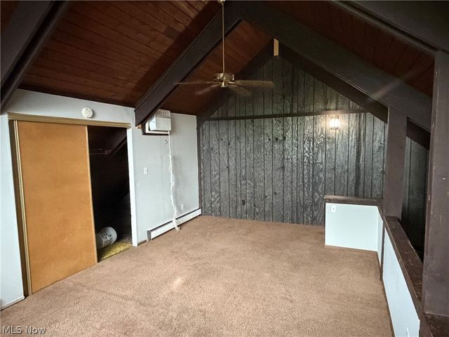 269 2nd Street NE 8, Barberton, OH 44203