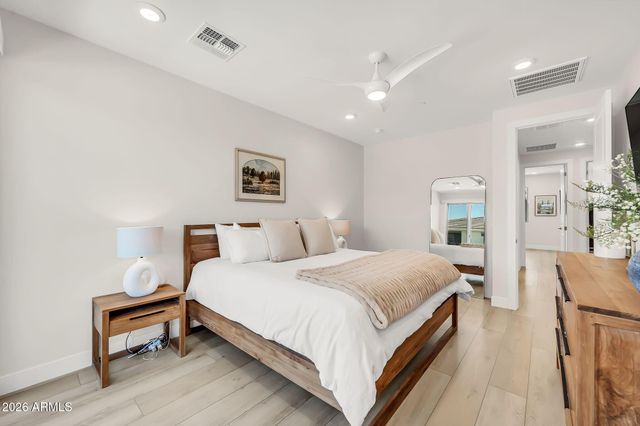 2121 W Sonoran Desert Drive 97, Phoenix, AZ 85085