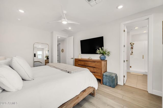 2121 W Sonoran Desert Drive 97, Phoenix, AZ 85085