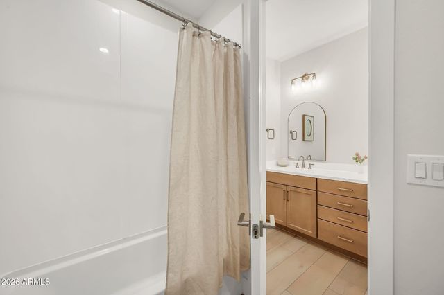 2121 W Sonoran Desert Drive 97, Phoenix, AZ 85085