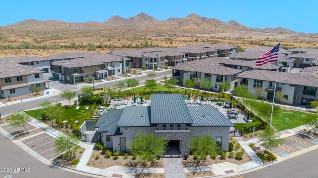 2121 W Sonoran Desert Drive 97, Phoenix, AZ 85085