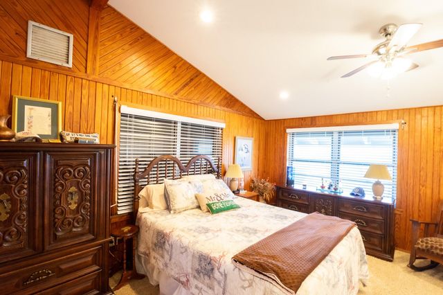 1417 8th Street, Dickinson, TX 77539