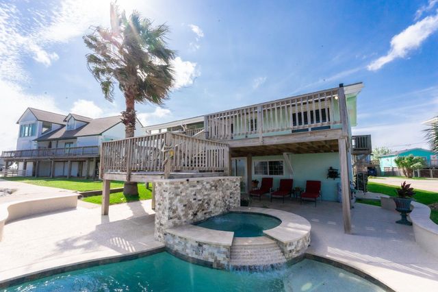 1417 8th Street, Dickinson, TX 77539