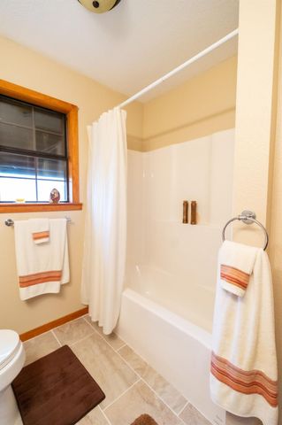 1417 8th Street, Dickinson, TX 77539