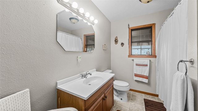 1417 8th Street, Dickinson, TX 77539