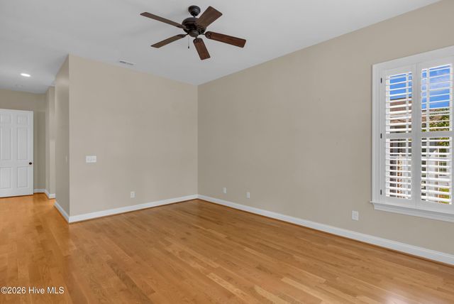 551 Windstar Lane, Wilmington, NC 28411